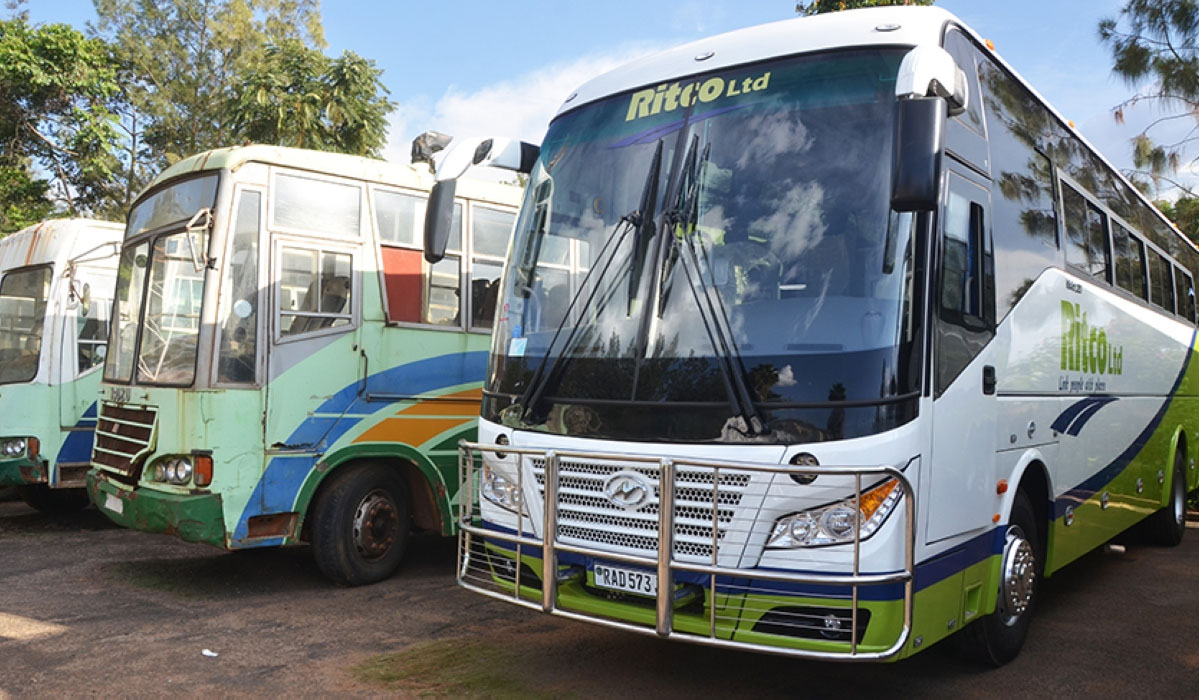 Some of the old buses of ONATRACOM and the brand new bus of RITCO during the handover ceremony after the privatization of the former public institution on February 6, 2017. Photo by Sam Ngendahimana